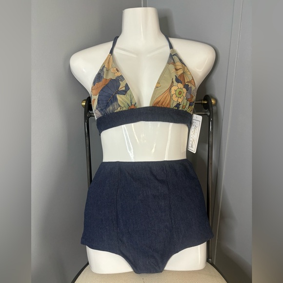 Have Faith Competition Bikini Swim Set - Picture 1 of 12